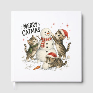 Libro De Visitas Gatitos de Navidad Construyendo un Muñeco de Nieve