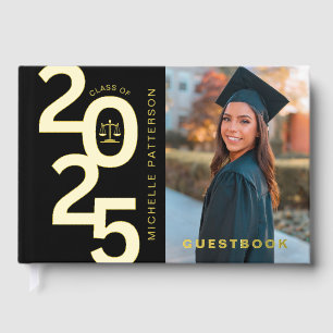 Libro De Visitas Oro de graduación de la Facultad de Derecho Fotogr