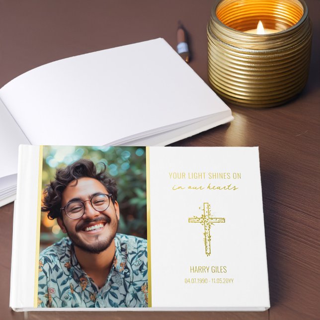 Libro De Visitas Su luz brilla en memoria de oro (Gold Foil Memory Book / Celebration of Life Guest Book with photo by Darling & May)