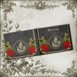 Libro De Visitas Viking místico encanto con elegantes nudos celtas.