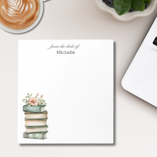 Libros apilados personalizados con Bloc de notas d