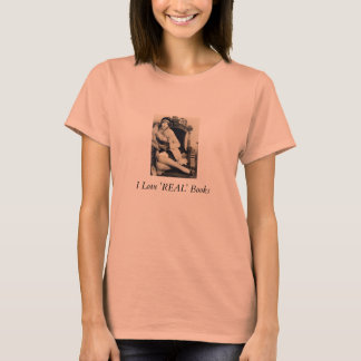 Libros reales del amor de la camiseta de las