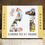 Lienzo 21.º Collage de fotos de cumpleaños número 21 Neut<br><div class="desc">Crea tu propio regalo de cumpleaños número 21. Este lienzo inteligente es una excelente manera de mostrar tu collage de fotos. La plantilla está preparada para que añada tus fotos favoritas, que aparecerán automáticamente en la forma del número 21. También puede agregar su nombre y año de nacimiento (o apellido)...</div>