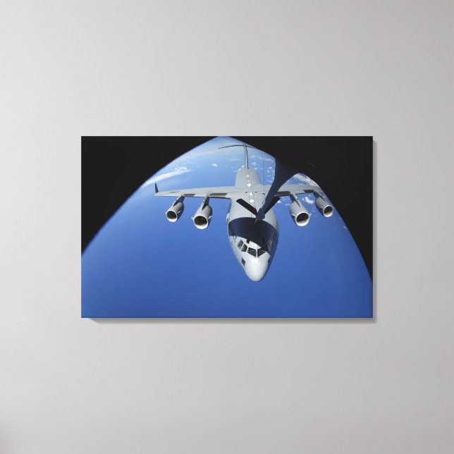 Lienzo A C-17 Globemaster III recibe combustible 2 (Anverso)