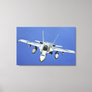Lienzo A F/A-18 Hornet participa en una misión