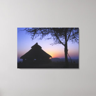 Lienzo África, Etiopía, región del río Omo, Atardecer sob