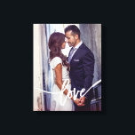 Lienzo Amor | Simple tipografía moderna con tu foto<br><div class="desc">Esta impresión personalizada de lienzos muestra tu propia foto,  con la palabra "amor" como un overlay en la moderna tipografía blanca.</div>