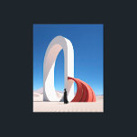 Lienzo Arcana del Desierto: Arañas de reflexión<br><div class="desc">Descubre 'Arcana del Desierto: Arañas de Reflexión', una evocadora impresión de arte que yuxtapone la simplicidad del desierto con la complejidad del ingenio humano. En la primera línea, una figura solitaria vestida de negro contempla un par de arañas entrelazadas: una prístina y blanca, que se eleva hacia el horizonte, y...</div>