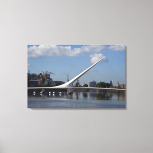 Lienzo Argentina, Ciudad capital de Buenos Aires. Mujer