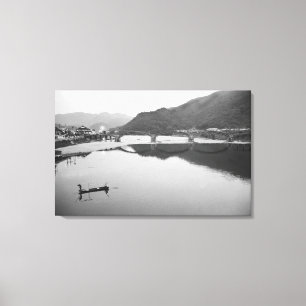 Lienzo Asia, Japón, Iwakuni. Pescadores e históricos