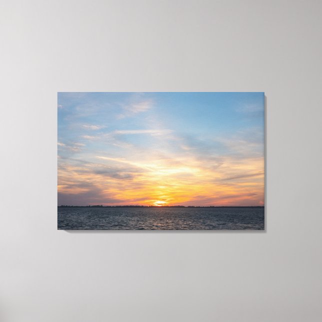 Lienzo Atardecer escénico en la laguna italiana de Orbete (Anverso)