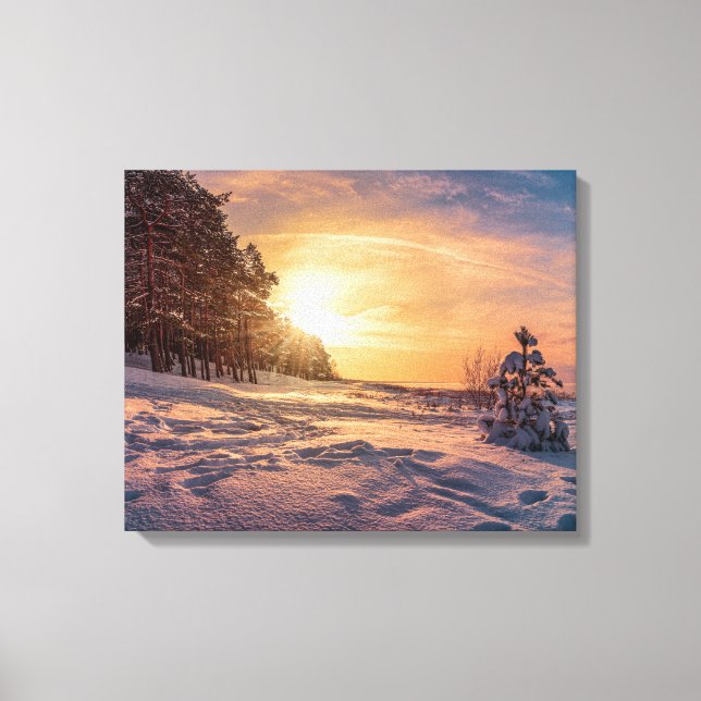 Lienzo Atardecer sobre la nevada costa del mar de inviern (Anverso)