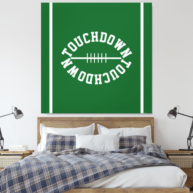 Lienzo Athletic TOUCHDOWN Text Stripes On Forest Green (Insitu(Dormitorio))