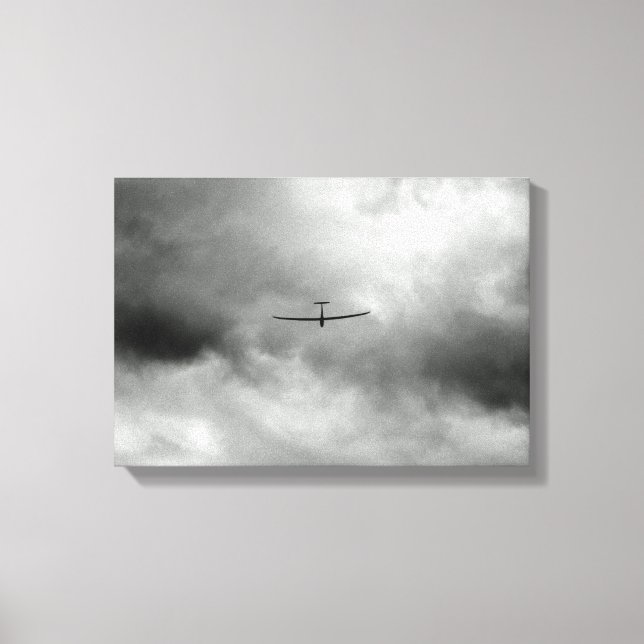 Lienzo Avispado volando en el cielo gris (Anverso)