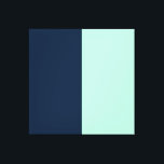 Lienzo Azul marino y Monta<br><div class="desc">Sailor Blue and Mint es una combinación de colores fresca e inesperada que funciona en conflicto. La menta helada es fresca, zingosa y muy en tendencia y atrae un color marino que es profundo, rico y sobrio. Cuando convergen, el resultado es interesante y elegante. Esta paleta sería maravillosa cuando se...</div>