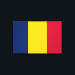 Lienzo Bandera de Chad (país africano)<br><div class="desc">Este diseño presenta la bandera nacional del Chad (conocida oficialmente como la República del Chad), que es un país sin litoral del África central-norte. El Chad limita al norte con Libia, el Sudán al este, la República Centroafricana al sur, el Camerún al sudoeste, Nigeria al suroeste (en el lago Chad)...</div>