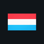 Lienzo Bandera de Luxemburgo<br><div class="desc">Este diseño cuenta con la bandera nacional de Luxemburgo (oficialmente el Gran Ducado de Luxemburgo), un país sin salida al mar de Europa Occidental. Está bordeada por Bélgica al oeste y al norte, Alemania al este y Francia al sur. La capital de Luxemburgo es la ciudad de Luxemburgo, que es...</div>