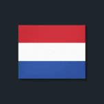 Lienzo Bandera holandesa<br><div class="desc">Este diseño presenta la bandera nacional de los Países Bajos (conocida informalmente como Holanda), que es un país situado principalmente en Europa occidental y en parte en el Caribe, que constituye el mayor país constitutivo del Reino de los Países Bajos. En Europa, se compone de 12 provincias que limitan con...</div>