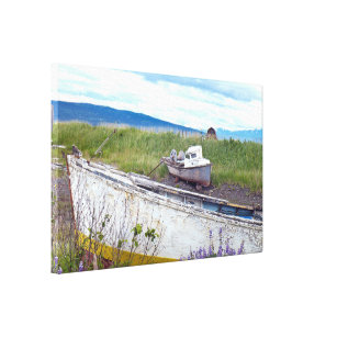 Lienzo barcos de pesca de madera abandonados en Alaska