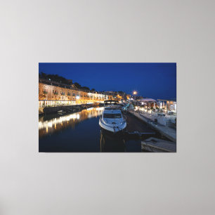 Lienzo Barrio costero de La Valeta con pequeño puerto