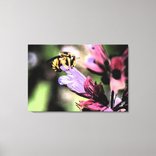 Lienzo Bee and Flower 36x24 (90x60cm) waccn