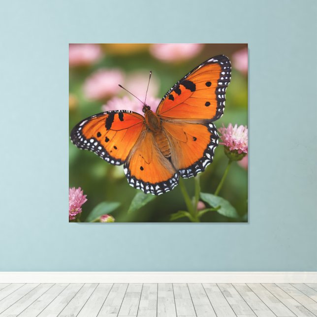 Lienzo Bloom de mariposa (Insitu (piso de madera))