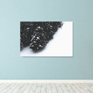 Lienzo Bosque de abetos negro y blanco y nieve