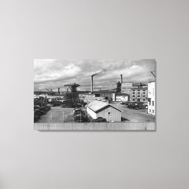 Lienzo Bremerton, WA View of US Navy Yard Photograph (Anverso)