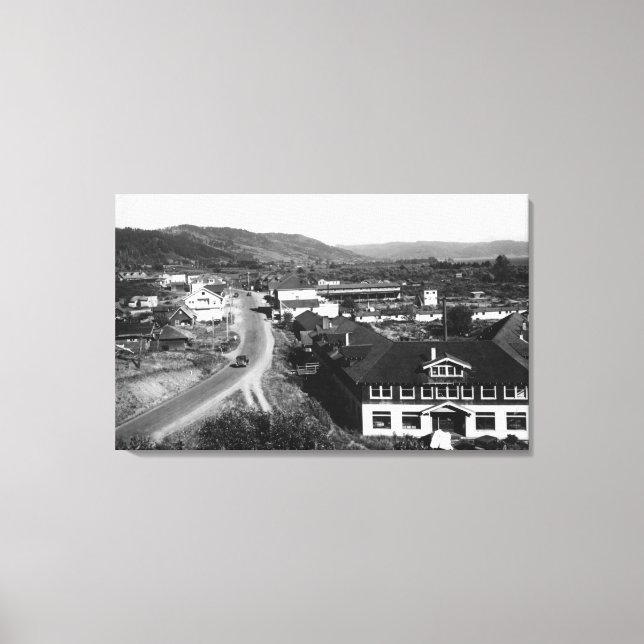 Lienzo Brookings, Oregon Town View y Ocean Photograph (Anverso)