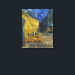 Lienzo Cafe Terrace de noche | Vincent van Gogh<br><div class="desc">Cafe Terrace at Night (1888) de Vincent van Gogh es una representación luminosa e icónica de un acogedor café al aire libre en Arles, Francia, bajo un cielo estrellado por la noche. El luminoso amarillo del café contrasta con el azul intenso de la noche, creando un ambiente cálido y acogedor....</div>