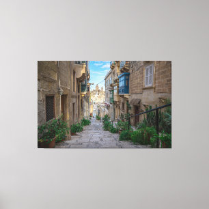 Lienzo Calle estrecha de piedra en Malta