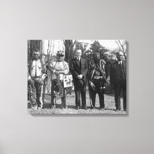 Lienzo Calvin Coolidge con los indios de Osage