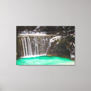 Lienzo Cascada impresionante lago de agua turquesa Jasna,