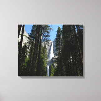 Lienzo Cataratas Yosemite y paisajes de Woods fotográfico
