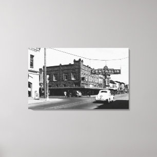 Lienzo Centralia, fotografía de la calle principal de la