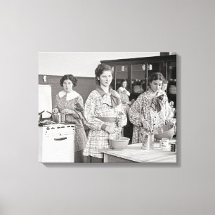 Lienzo Chicas de secundaria cocinando, 1935