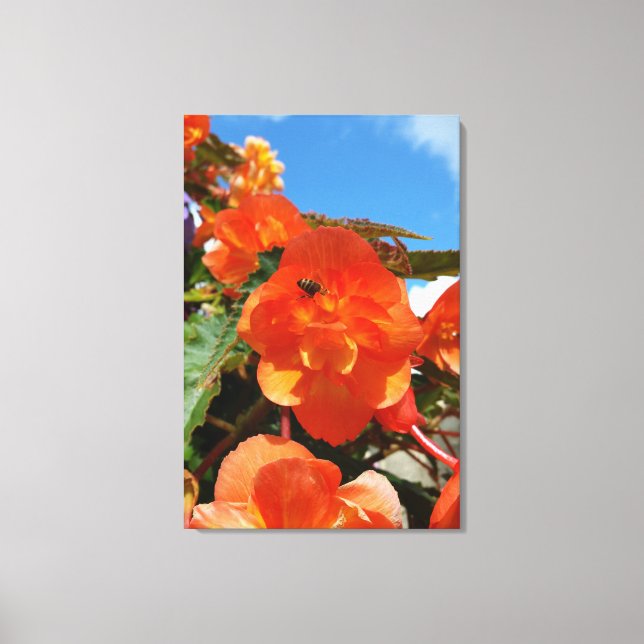 Lienzo cielo, flores y abeja (Anverso)