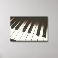 Claves de piano - Elegante fotografía en blanco y