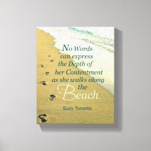 LIENZO COMO ELLA CAMINA A LO LARGO DE LA PLAYA