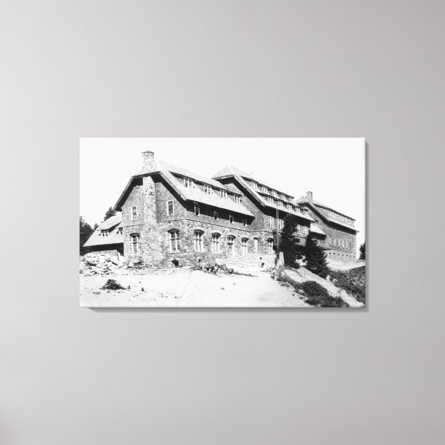 Lienzo Crater Lake Lodge PhotographCrater Lake, OR 3 (Anverso)