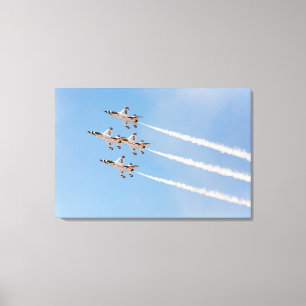 Lienzo Cuatro F-16 Thunderbirds vuelan en formación cerra
