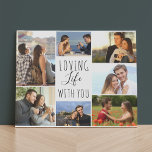 Lienzo De Imitación Amar la vida contigo 7 Collage de fotos | Blanco<br><div class="desc">Elegante lienzo falso de collage de fotos que puedes personalizar con 7 de tus fotos favoritas. Este diseño en blanco y negro de moda está escrito con las palabras "amando la vida contigo" en un elegante guión manuscrito y en una tipografía delgada. La plantilla de fotos está preparada para que...</div>