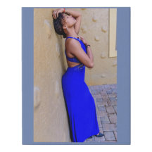 Daysha Nichole, vestido azul, lona