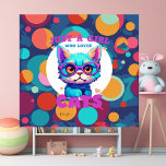Lienzo De Imitación El Chica colorido ama a los gatos<br><div class="desc">Transforme el espacio de su hijo en un maravilloso y caprichoso país con nuestro encantador estampado de arte en la pared "Just a Chica Who Loves Cats". Con colores vibrantes y un encanto lúdico, esta impronta encantadora cuenta con un gato azul adorable que luce adorables vasos estudiosos en medio de...</div>