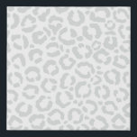 Lienzo De Imitación Elegante animal de leopardo gris blanco<br><div class="desc">Este elegante diseño de moda es perfecto para la moderna y elegante moda. Tiene un patrón de impresión animal de leopardo blanco y gris dibujado a mano. Es moderno, simple y lindo. ***NOTA DE DISEÑO IMPORTANTE: Para cualquier solicitud de diseño personalizado, como solicitudes de productos coincidentes, cambios de color, cambios...</div>