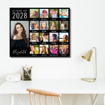 Lienzo De Imitación Graduación a través de los años 17 guión gráfico<br><div class="desc">Impresión de lienzo en tono negro con un collage de 17 fotos del graduado a lo largo de sus años escolares y su nombre en un elegante guión blanco. Añade tus subtítulos personalizados bajo cada foto.</div>