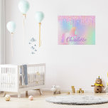 Lienzo De Imitación Monograma de arco iris purpurina unicornio holográ<br><div class="desc">Un fondo holográfico de moda con colores pastel de unicornio y arcoiris en rosa,  violeta,  dorado rosa,  verde menta. Decorado con goteo falso purpurina en oro rosa,  rosa y morado. Personaliza y agrega tu nombre. Letras de color púrpura. ¡Un poco de luz diaria para alegrar el día!</div>