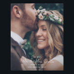 Lienzo De Imitación Nuevo Sr. y Sra. Newlyweds Boda de Moda fotográfic<br><div class="desc">Añada un toque elegante a la decoración de la casa de los recién casados con una simple impresión de tela de imitación "Mr & Mrs.", de estilo "nuevo Mr & Mrs.", que es boda. La imagen y toda la redacción de esta plantilla son simples de personalizar. El diseño de recubrimiento...</div>