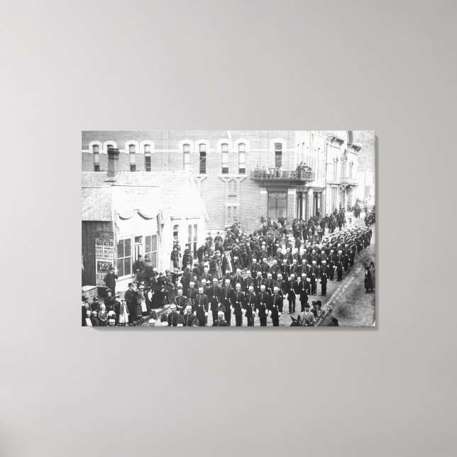 Lienzo Desfile callejero en Deadwood, Fotografía SD (Anverso)