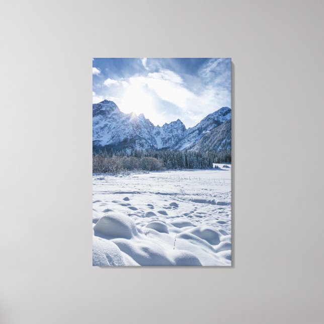 Lienzo Día de invierno soleado en el lago helado de nieve (Anverso)
